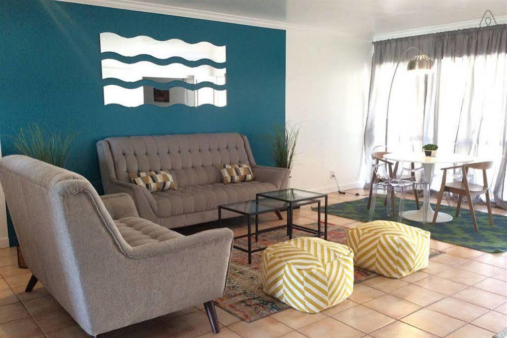 פאלם ספרינגס Modern Downtown Condo מראה חיצוני תמונה